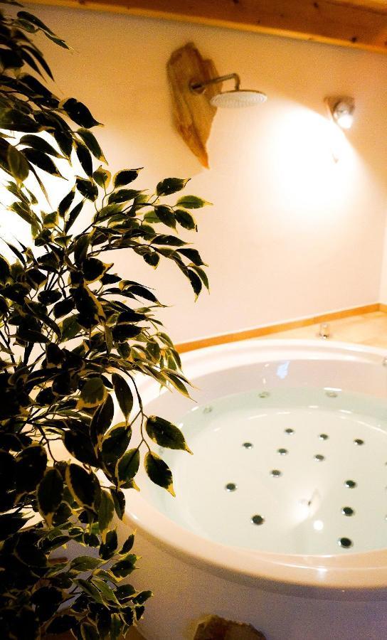 Besondere Ferienwohnung Spirit Auf Idyllischem Reiterhof Nahe Burg Eltz Münstermaifeld Buitenkant foto