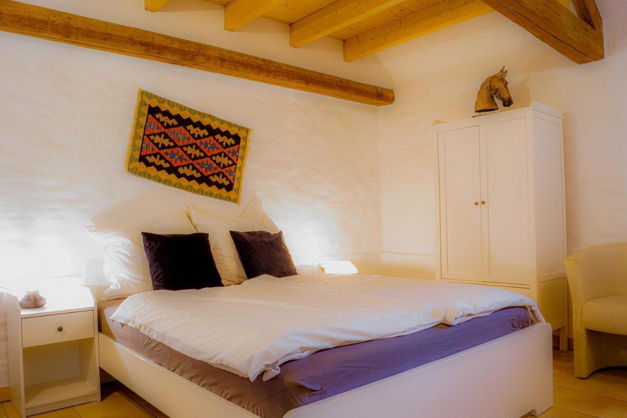 Besondere Ferienwohnung Spirit Auf Idyllischem Reiterhof Nahe Burg Eltz Münstermaifeld Buitenkant foto