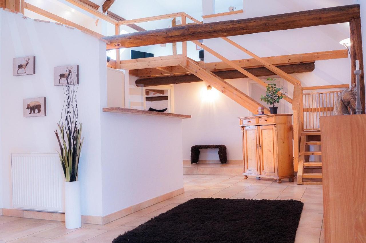 Besondere Ferienwohnung Spirit Auf Idyllischem Reiterhof Nahe Burg Eltz Münstermaifeld Buitenkant foto